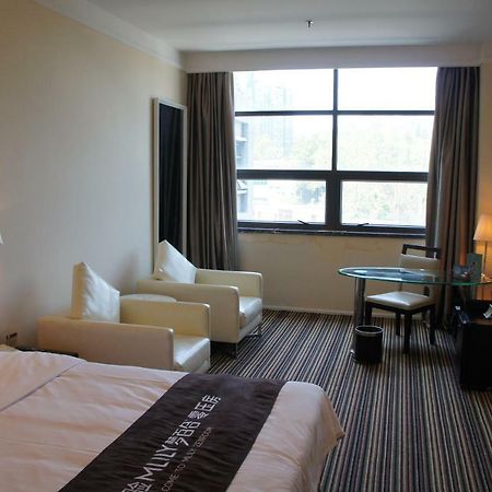 Joy Inn Gongbei Чжухай Екстер'єр фото