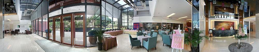 Joy Inn Gongbei Чжухай Екстер'єр фото